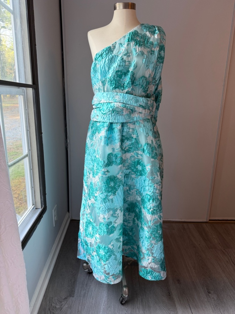 One-Shoulder Gingham and heels boutique  Aqua & White Floral Evening Dress